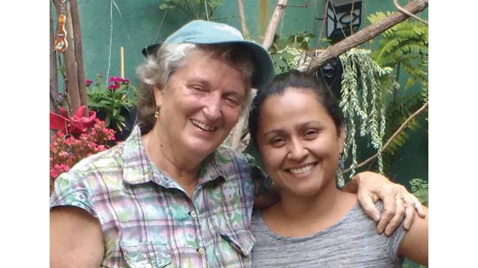 Dinur_Cristina and Marixela.jpg