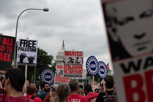 netanyahuprotest1.jpg